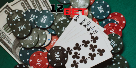 Chip Poker Là Gì? Giải Mã Mọi Thắc Mắc Của Người Chơi Về Chip Poker